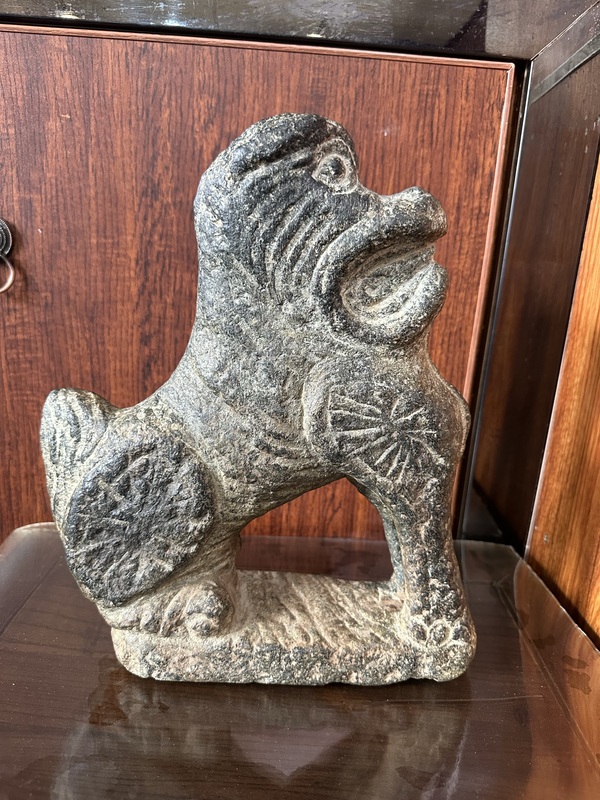 古玩陶瓷祠堂獅拍賣，當前價格15888元