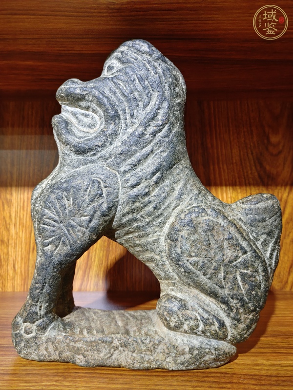古玩祠堂獅真品鑒賞圖