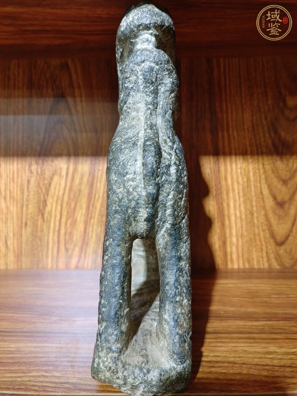 古玩陶瓷祠堂獅真品鑒賞圖