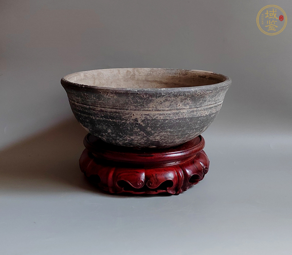 古玩陶瓷漢代黑陶碗真品鑒賞圖