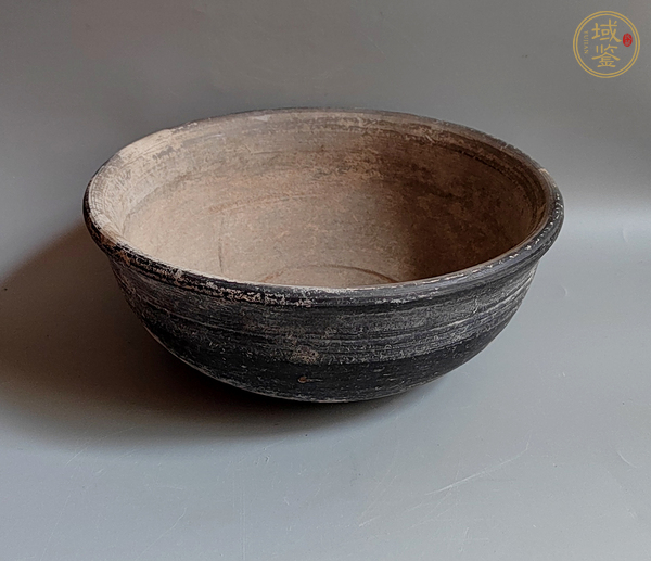 古玩陶瓷漢代黑陶碗真品鑒賞圖
