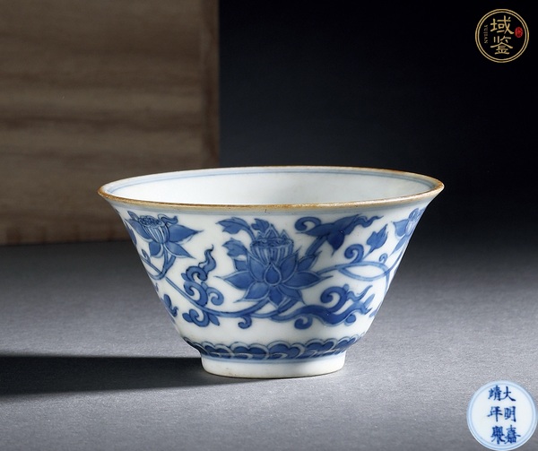 古玩陶瓷青花碗真品鑒賞圖