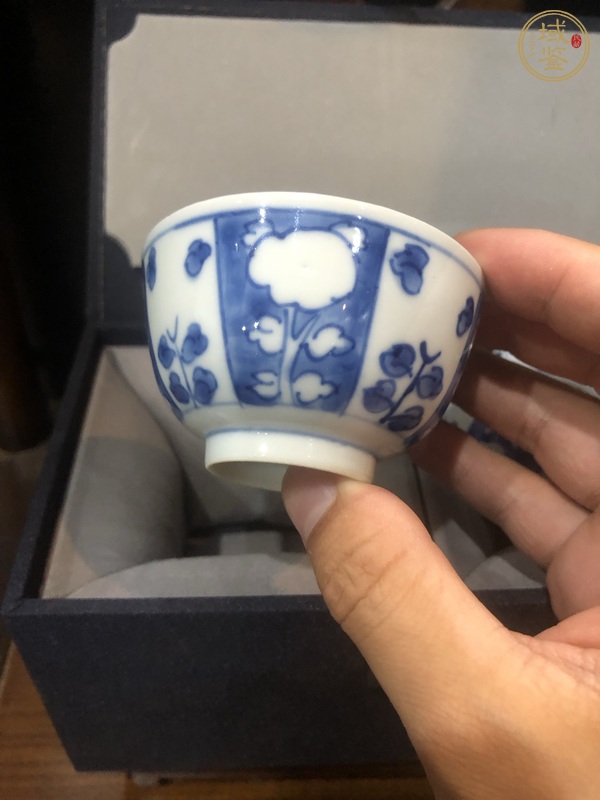 古玩陶瓷青花杯真品鑒賞圖