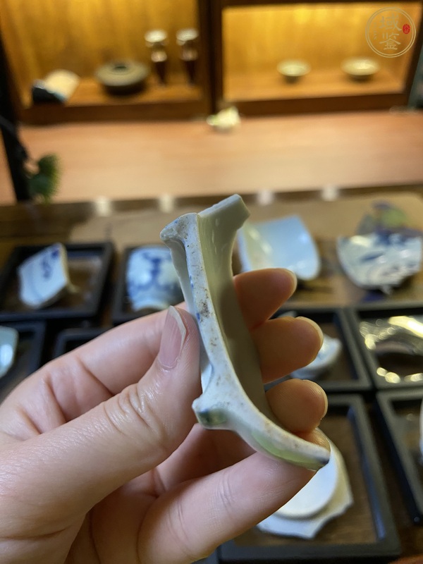 古玩陶瓷青花花卉紋標本真品鑒賞圖