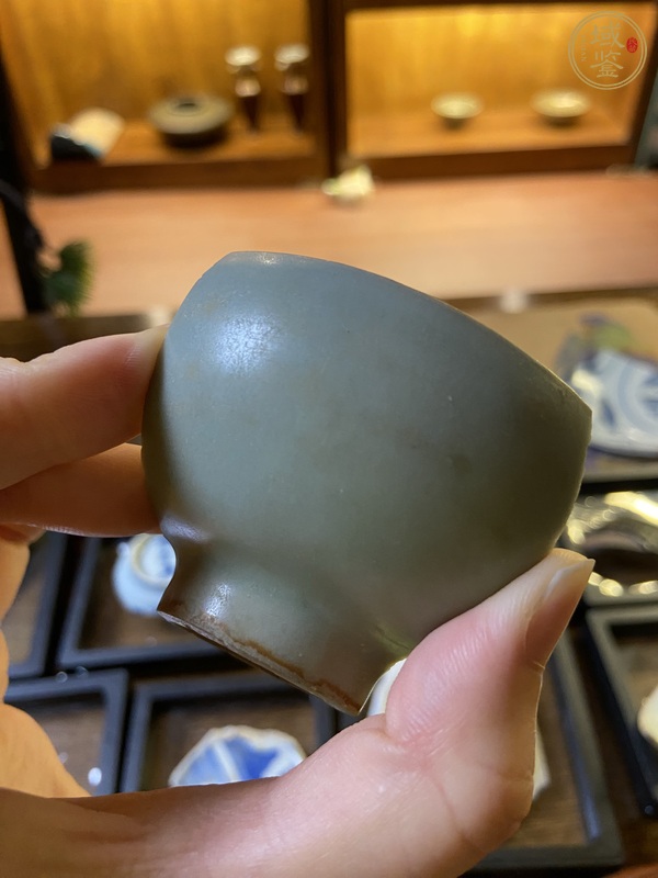 古玩陶瓷龍泉青瓷標(biāo)本真品鑒賞圖