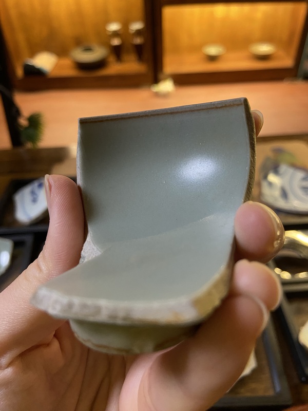 古玩陶瓷龍泉青瓷標(biāo)本拍賣，當(dāng)前價(jià)格3600元