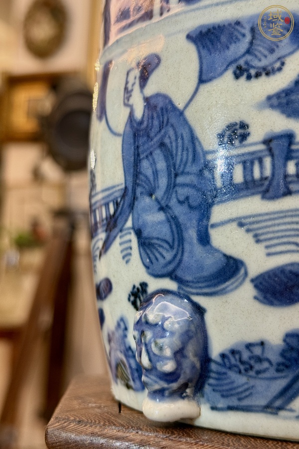 古玩陶瓷人物紋青花香爐真品鑒賞圖