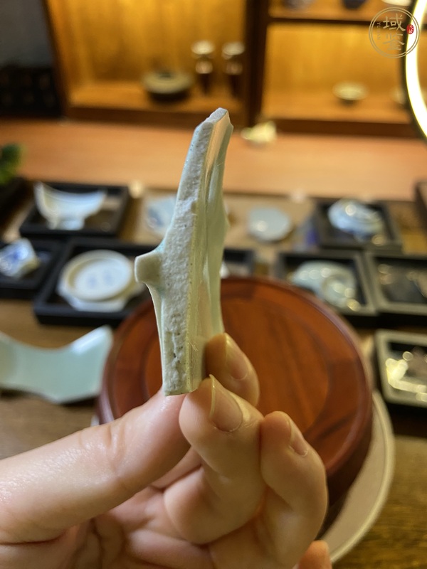 古玩陶瓷宋代湖田窯影青刻花蓮瓣紋碗標本真品鑒賞圖