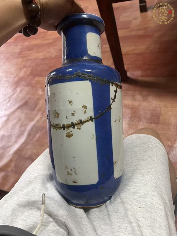 古玩陶瓷灑藍釉開光棒槌瓶真品鑒賞圖