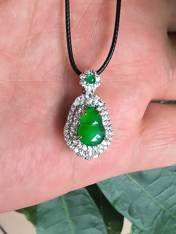 古玩玉器天然冰種滿綠翡翠鑲嵌葫蘆吊墜（FG183）拍賣，當前價格398元