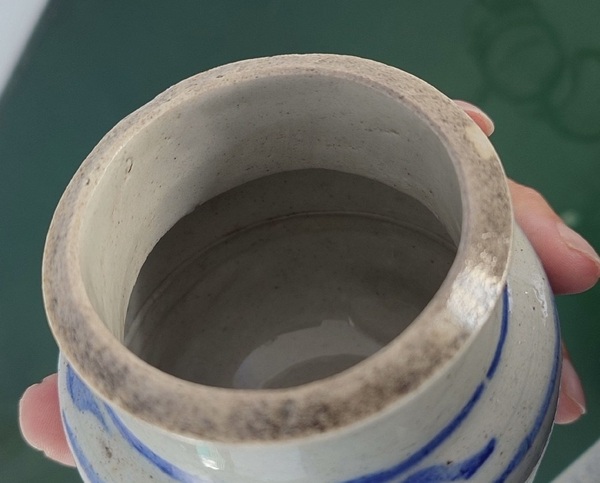 古玩陶瓷青花花卉紋罐拍賣，當前價格188元