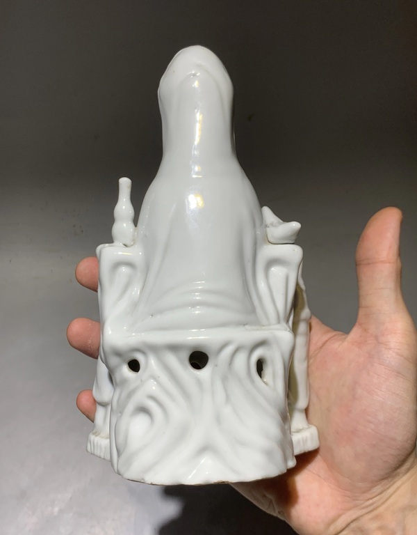 古玩陶瓷清·德化窯白釉善財龍女送子觀音像拍賣，當前價格1200元