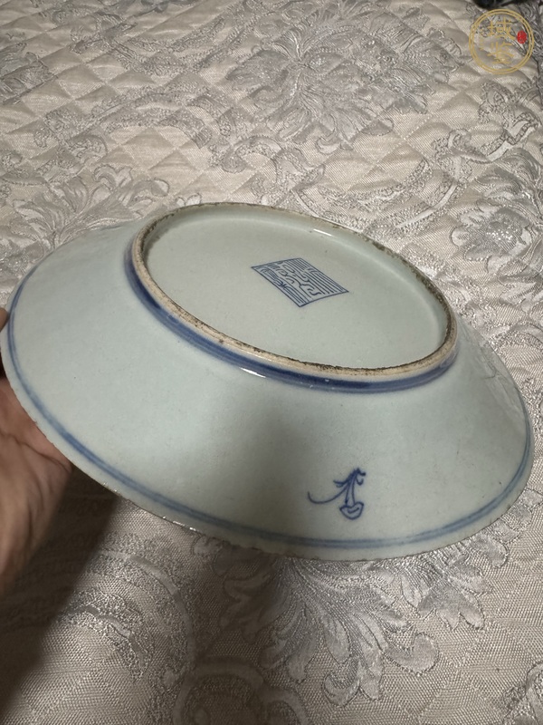 古玩陶瓷青花盤真品鑒賞圖