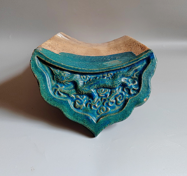 古玩轉賣明代皇家御用高浮雕孔雀藍釉五爪龍紋瓦當拍賣，當前價格3600元