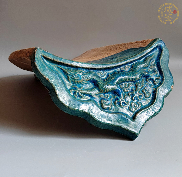 古玩陶瓷孔雀藍(lán)釉龍紋瓦當(dāng)真品鑒賞圖