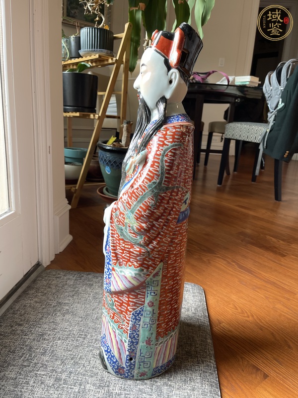 古玩陶瓷粉彩造像真品鑒賞圖