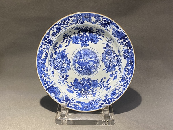 古玩陶瓷清康熙·青花花卉紋盤拍賣,當前價格1156元