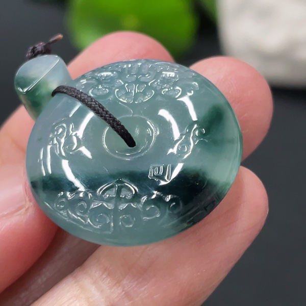 古玩玉器天然翡翠“平安扣”拍賣，當前價格1580元