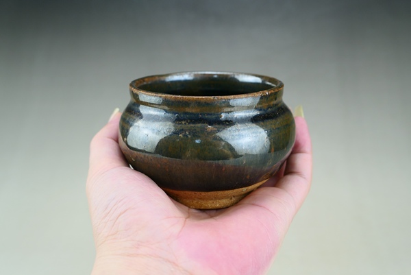 古玩陶瓷明代.兔毫釉水盂（文房雅器）拍賣，當前價格34元