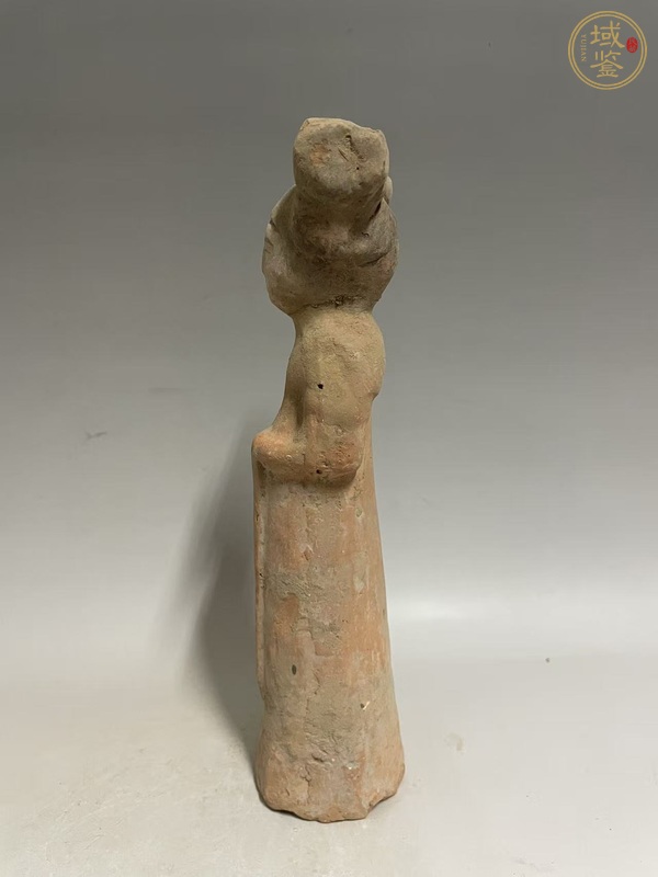 古玩陶瓷唐·丫鬟俑真品鑒賞圖