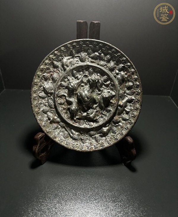 古玩銅器唐·海獸葡萄鏡真品鑒賞圖