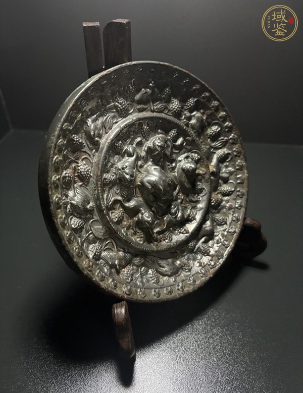 古玩銅器唐·海獸葡萄鏡真品鑒賞圖