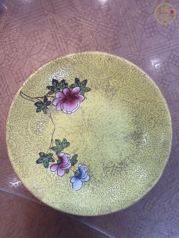 古玩軋道粉彩盤真品鑒賞圖