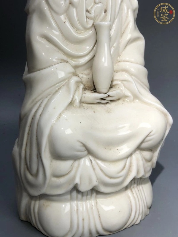 古玩陶瓷白釉觀音瓷塑真品鑒賞圖