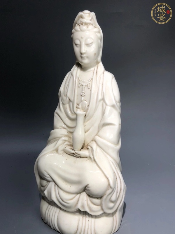 古玩陶瓷白釉觀音瓷塑真品鑒賞圖