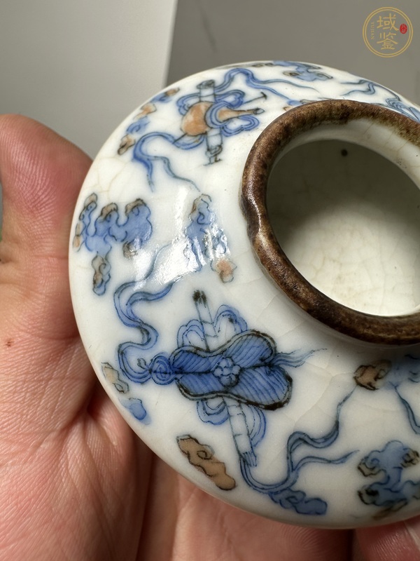 古玩陶瓷青花礬紅八寶紋水盂真品鑒賞圖