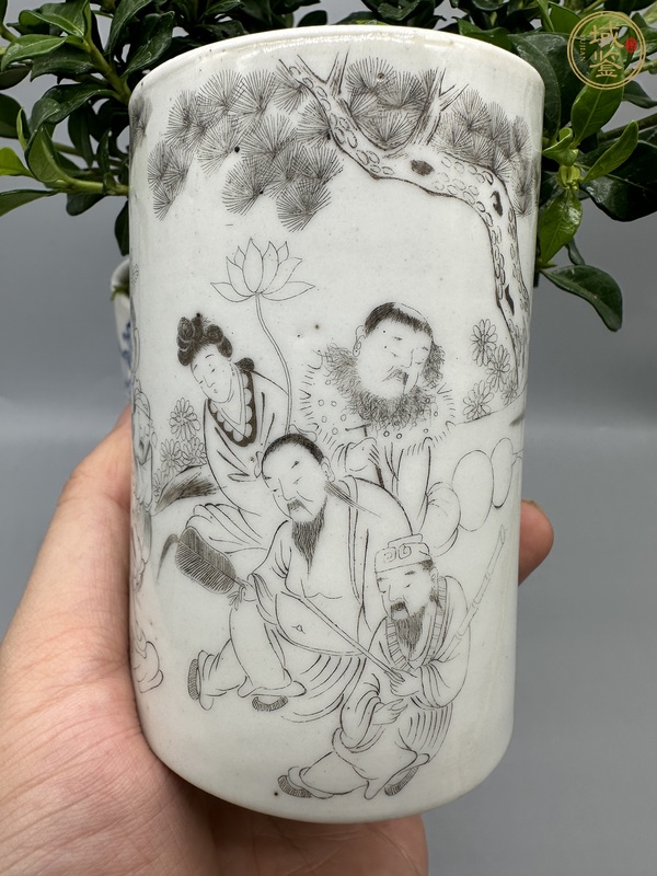 古玩陶瓷八仙圖筆筒真品鑒賞圖