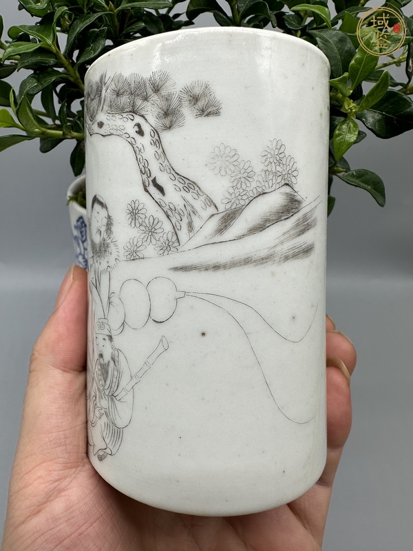 古玩陶瓷八仙圖筆筒真品鑒賞圖