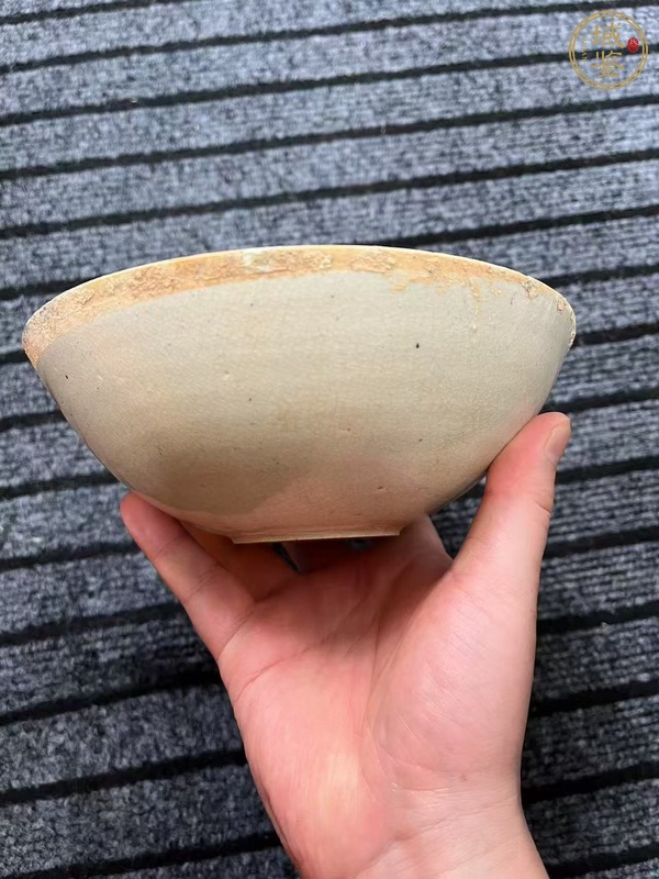 古玩陶瓷雙魚紋影青印花碗真品鑒賞圖