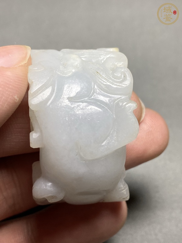 古玩玉器翡翠雕“瑞獸”把件真品鑒賞圖