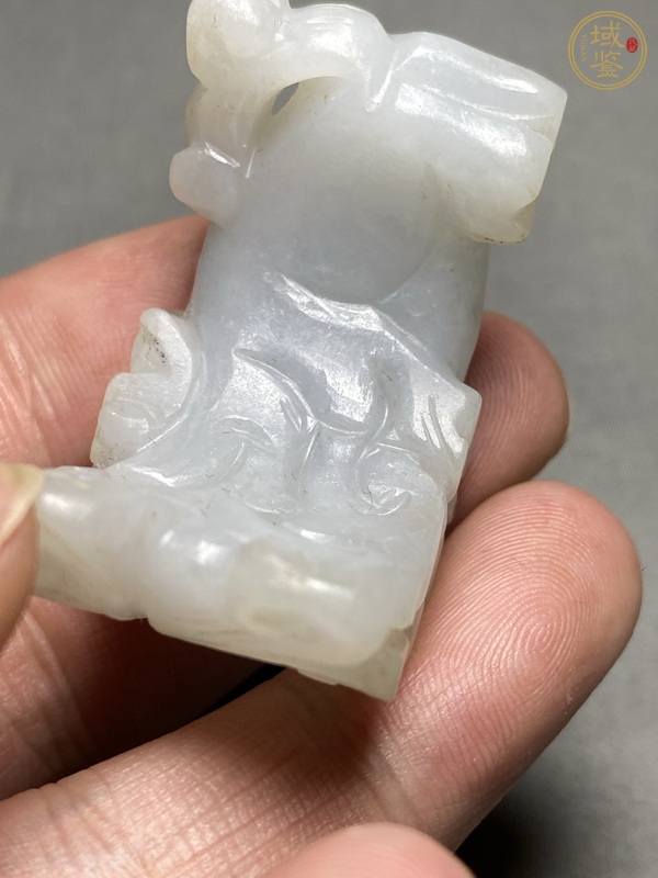 古玩玉器翡翠雕“瑞獸”把件真品鑒賞圖