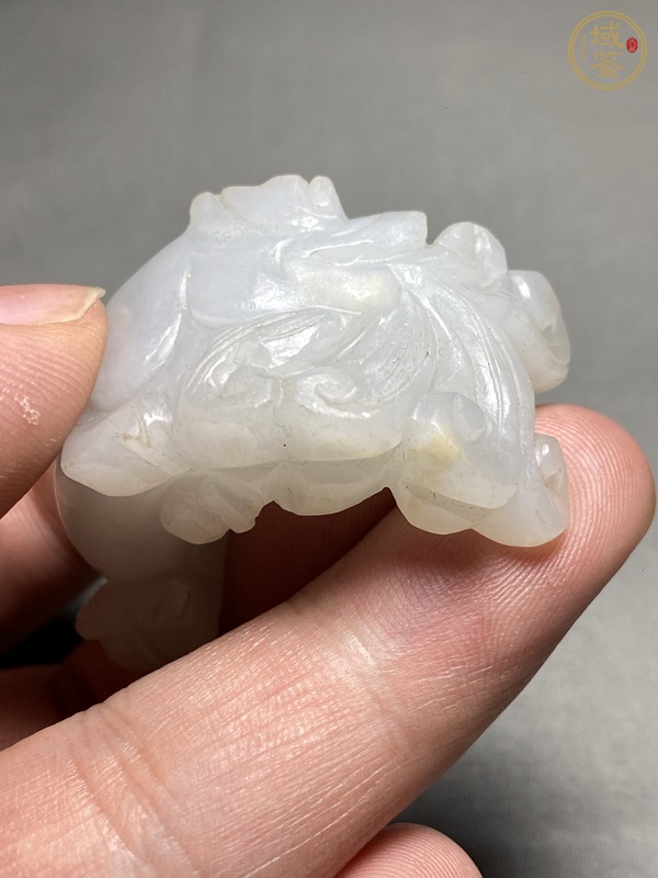 古玩玉器翡翠雕“瑞獸”把件真品鑒賞圖