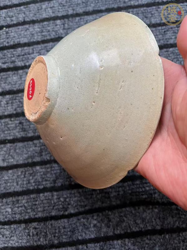 古玩陶瓷青白釉篦花花口碗真品鑒賞圖