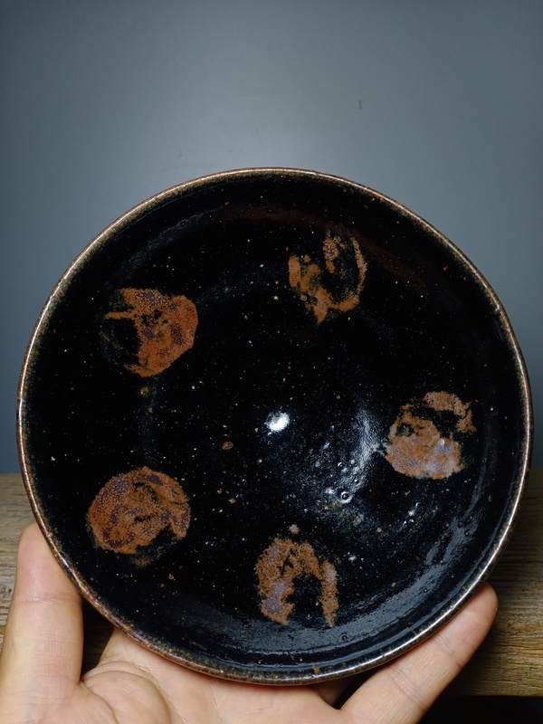 古玩陶瓷碗拍賣，當前價格1500元