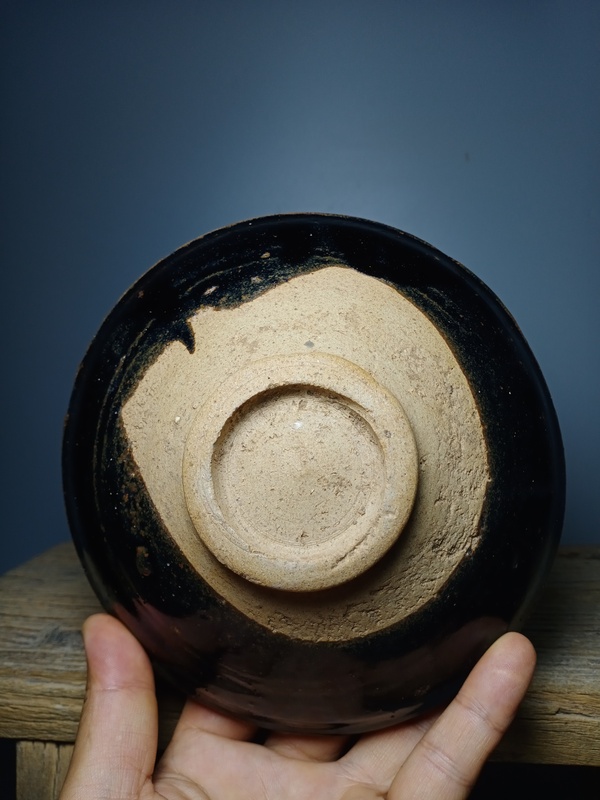 古玩陶瓷碗拍賣，當前價格1500元