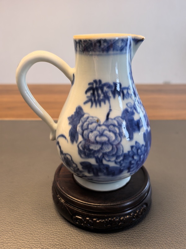 古玩陶瓷康熙青花花卉紋公道壺拍賣,當前價格2380元