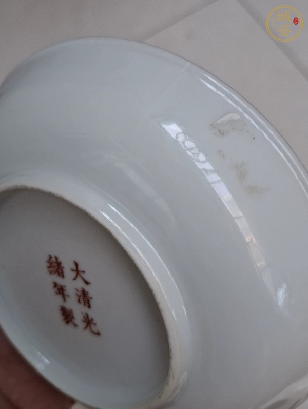 古玩陶瓷胭脂紅釉盤真品鑒賞圖