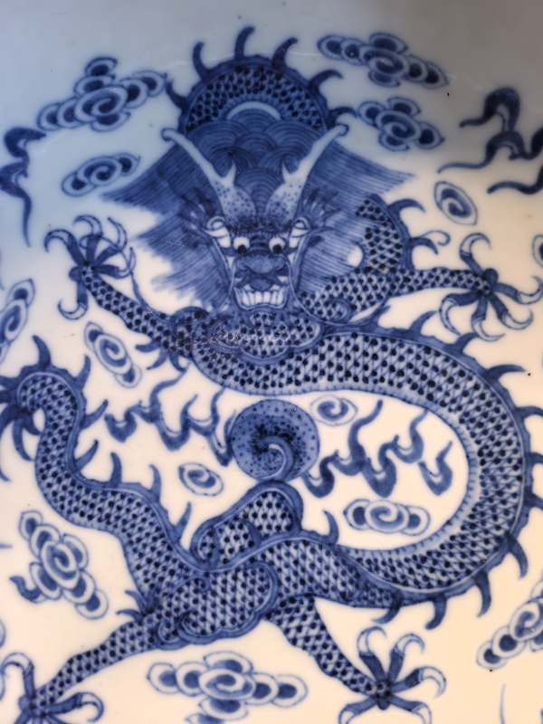 古玩陶瓷大清康熙年製官窯款青花五爪正面龍紋鏜鑼洗拍賣,當前價格8800元