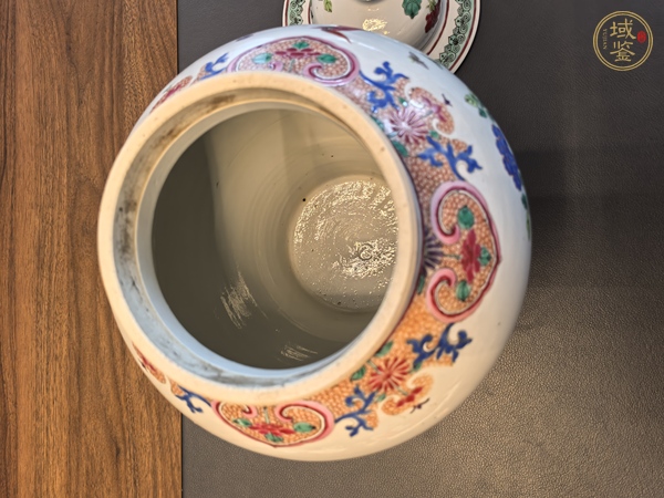 古玩陶瓷晚清細路粉彩洞石花鳥紋將軍罐真品鑒賞圖