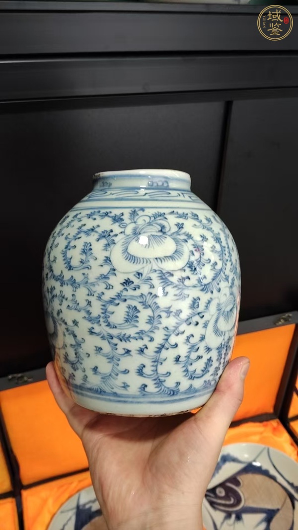 古玩陶瓷青花纏枝花卉紋罐真品鑒賞圖