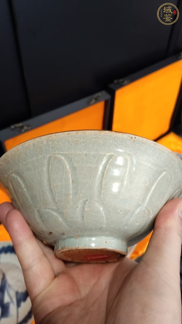 古玩陶瓷影青刻花碗真品鑒賞圖