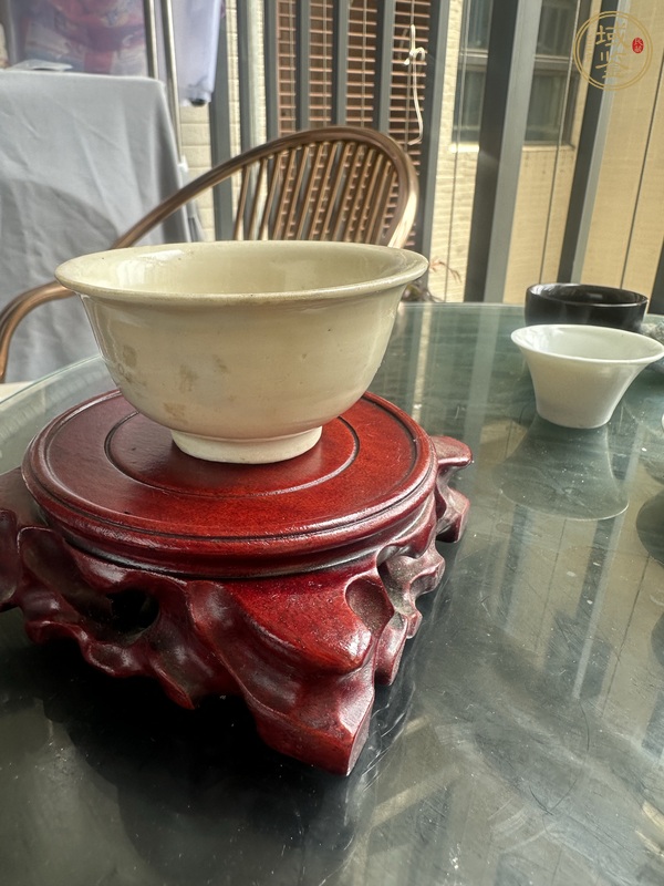 古玩陶瓷晚明白釉茶圓真品鑒賞圖