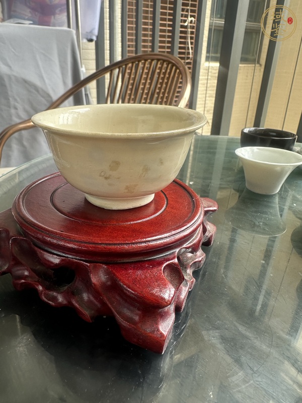 古玩陶瓷晚明白釉茶圓真品鑒賞圖