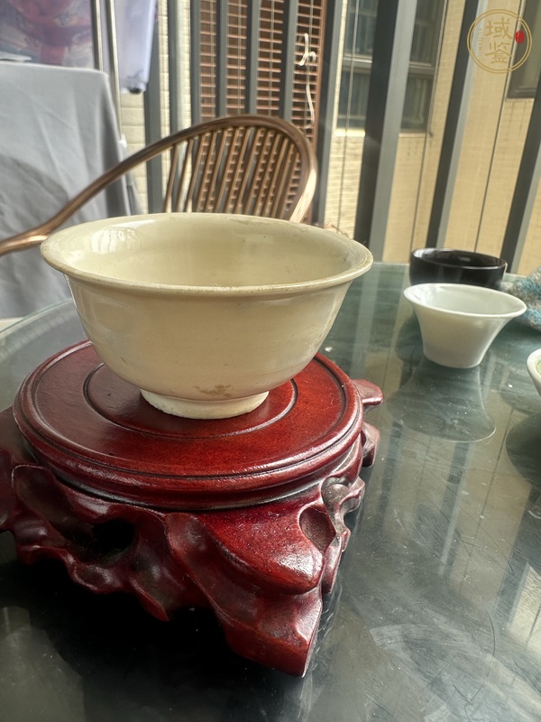 古玩陶瓷晚明白釉茶圓真品鑒賞圖