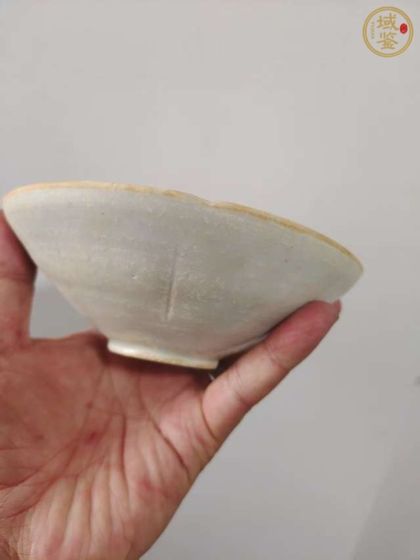 古玩陶瓷青白釉葵口盞真品鑒賞圖