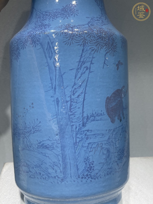 古玩陶瓷清光緒 藍地淺絳喜祿封侯瓶真品鑒賞圖